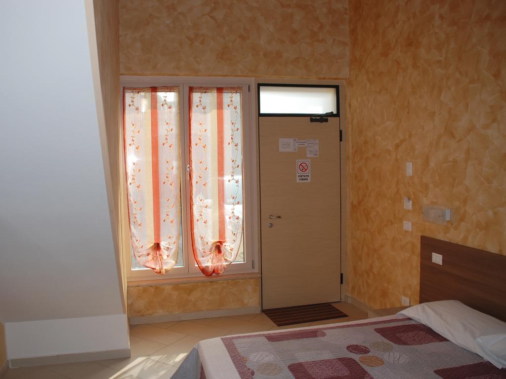 Affittacamere Matteo Verona Phòng bức ảnh
